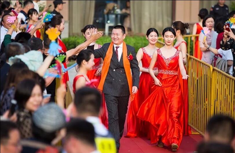 中国·蒙山第二届健康文化节暨卫康生物集团19周年感恩盛典璀璨绽放